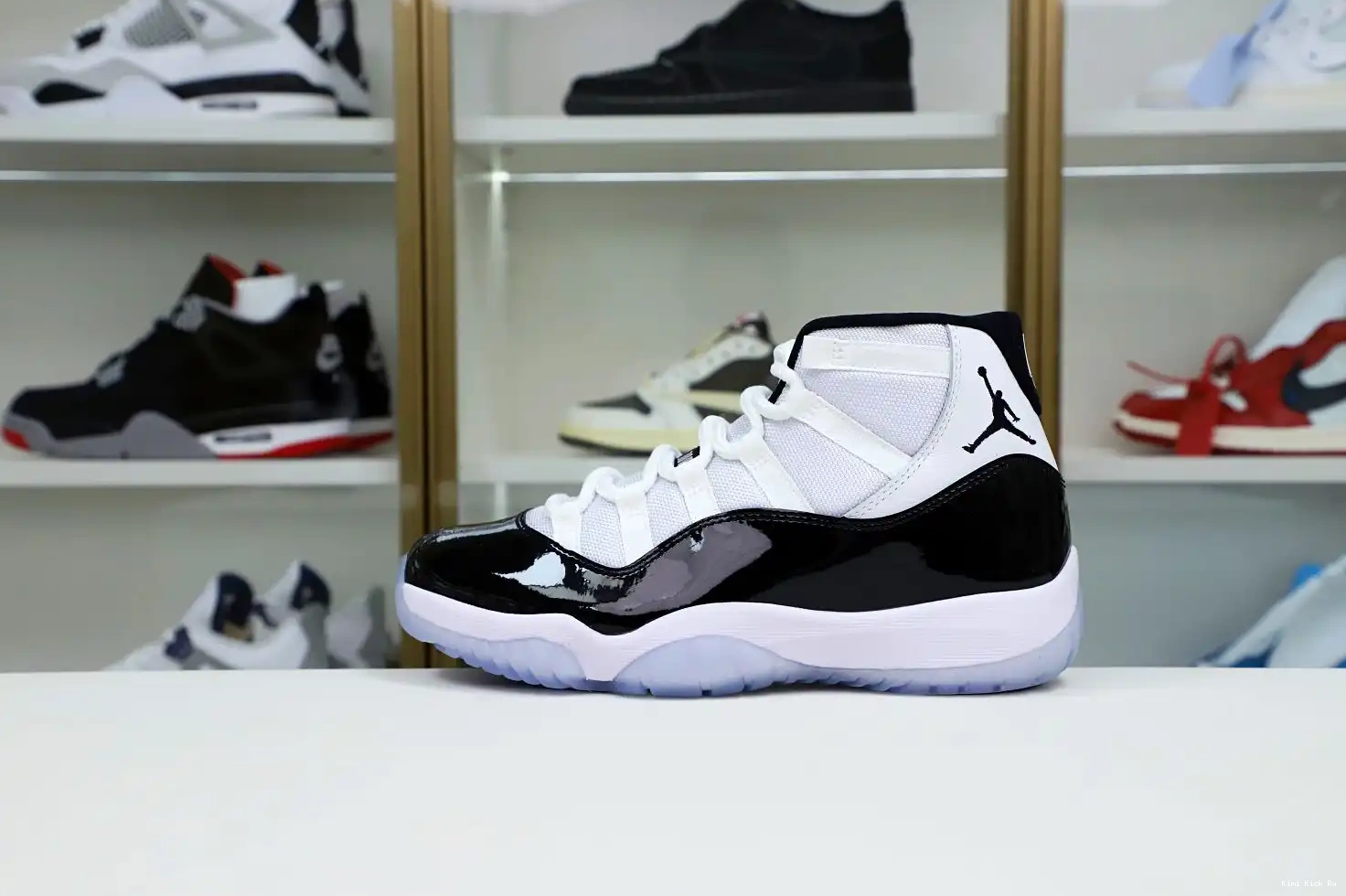 RETRO 2018 Kimikick 'CONCORD' AIR JORDAN 11 0730